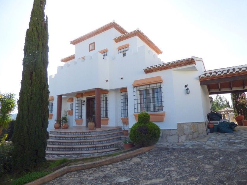 Chalet independiente en Jávea - Reventa