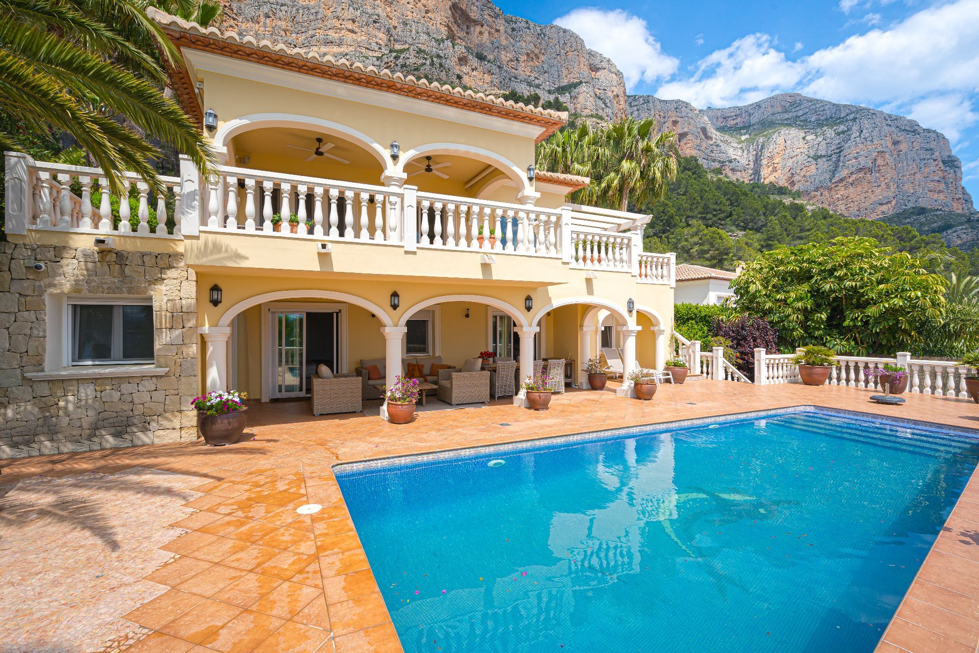 Villa dans Jávea - Revente