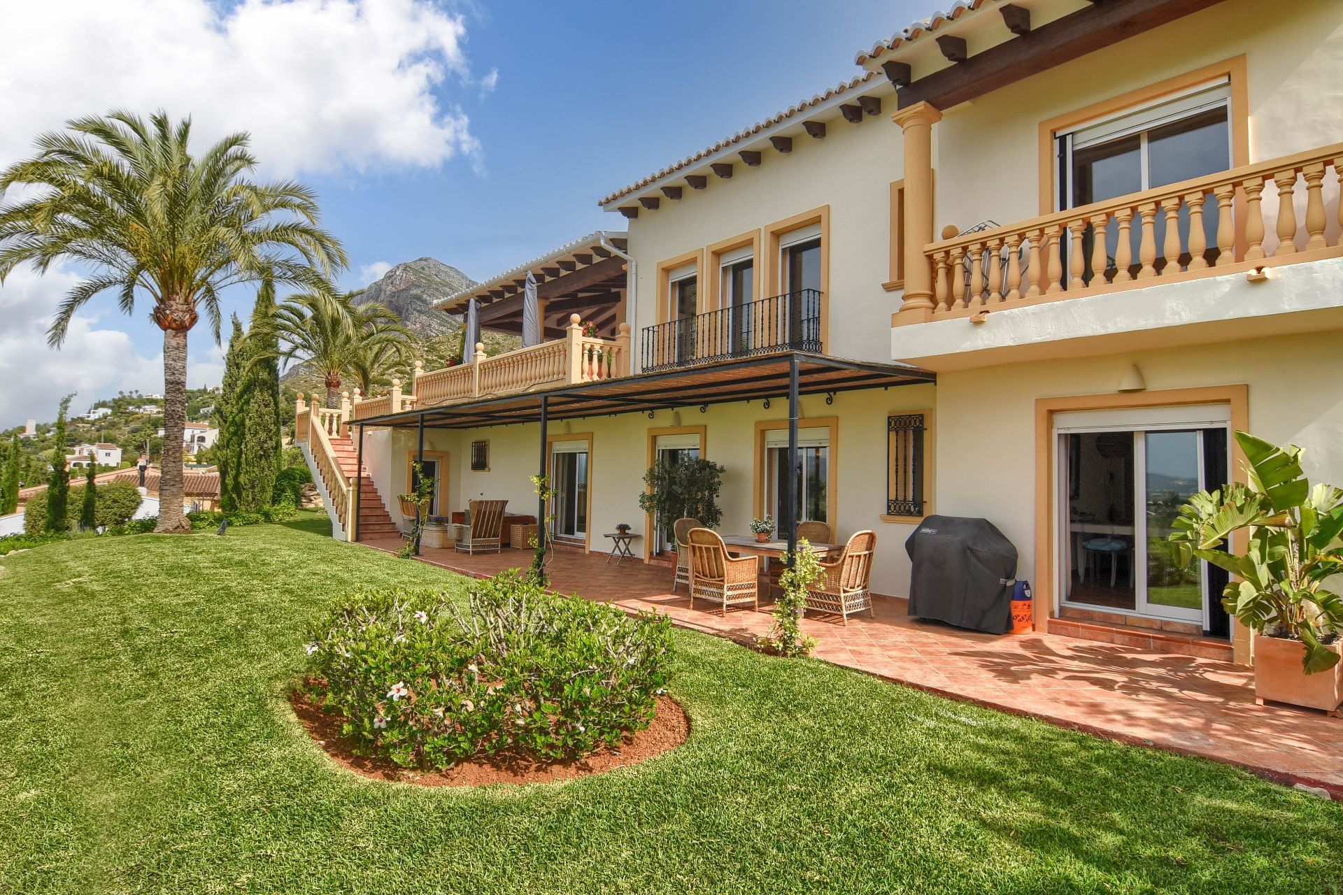 Chalet independiente en Jávea - Reventa