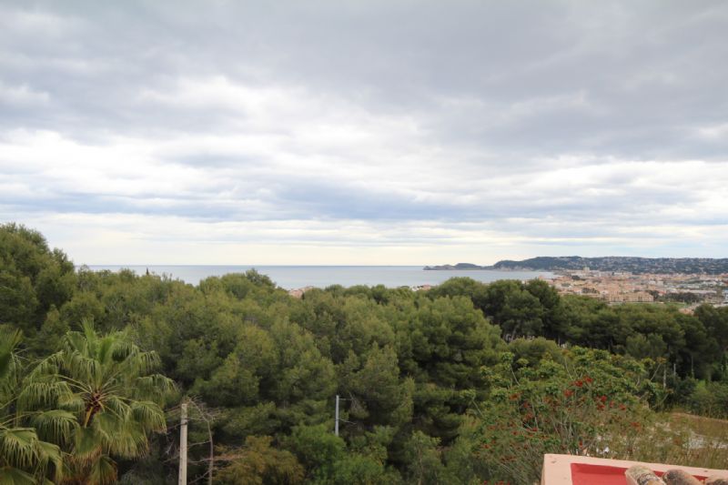 Chalet independiente en Jávea - Reventa