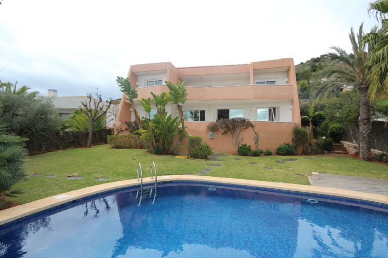 Chalet independiente en Jávea - Reventa