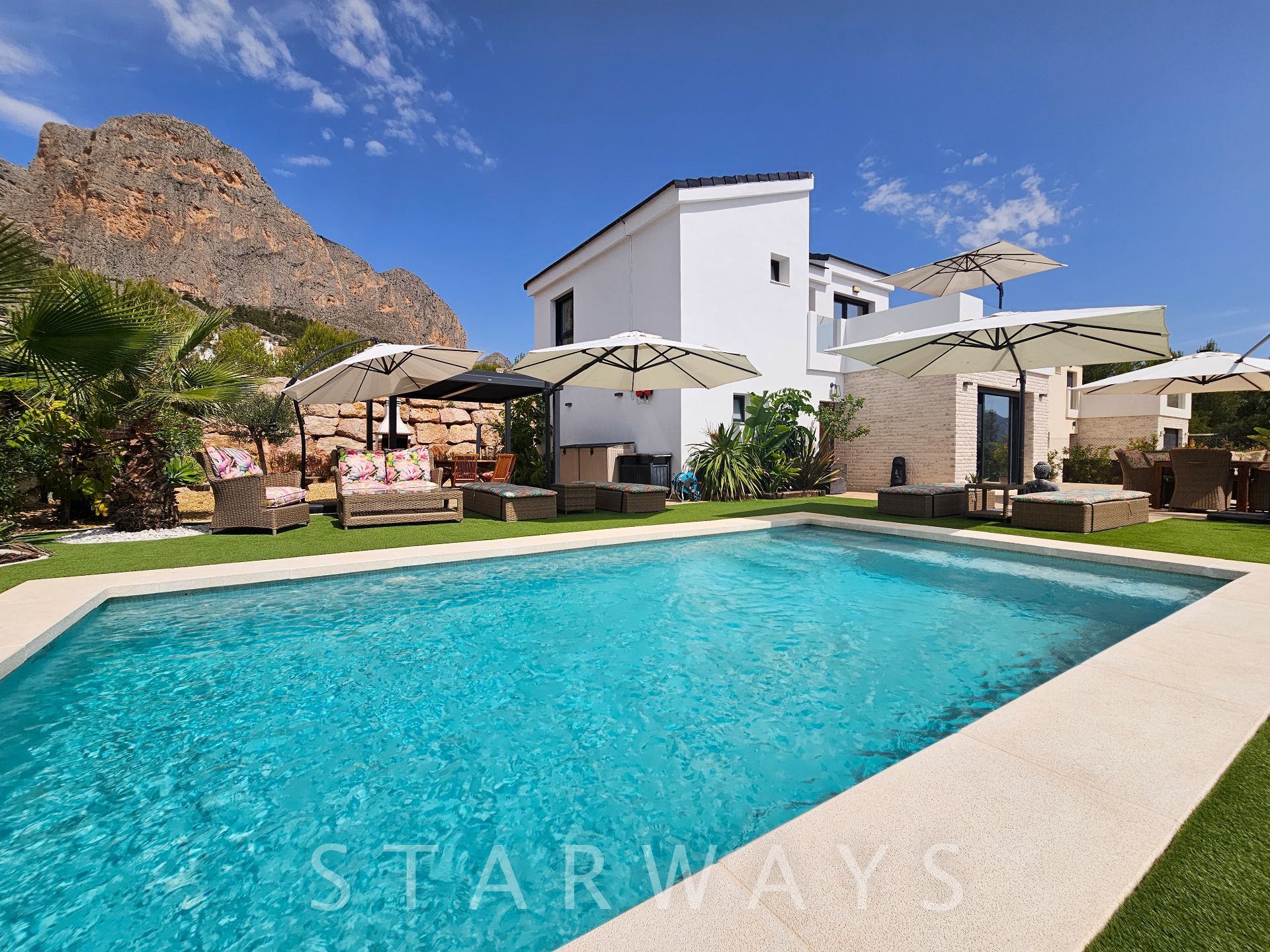 Villa in Polop de la Marina, for sale