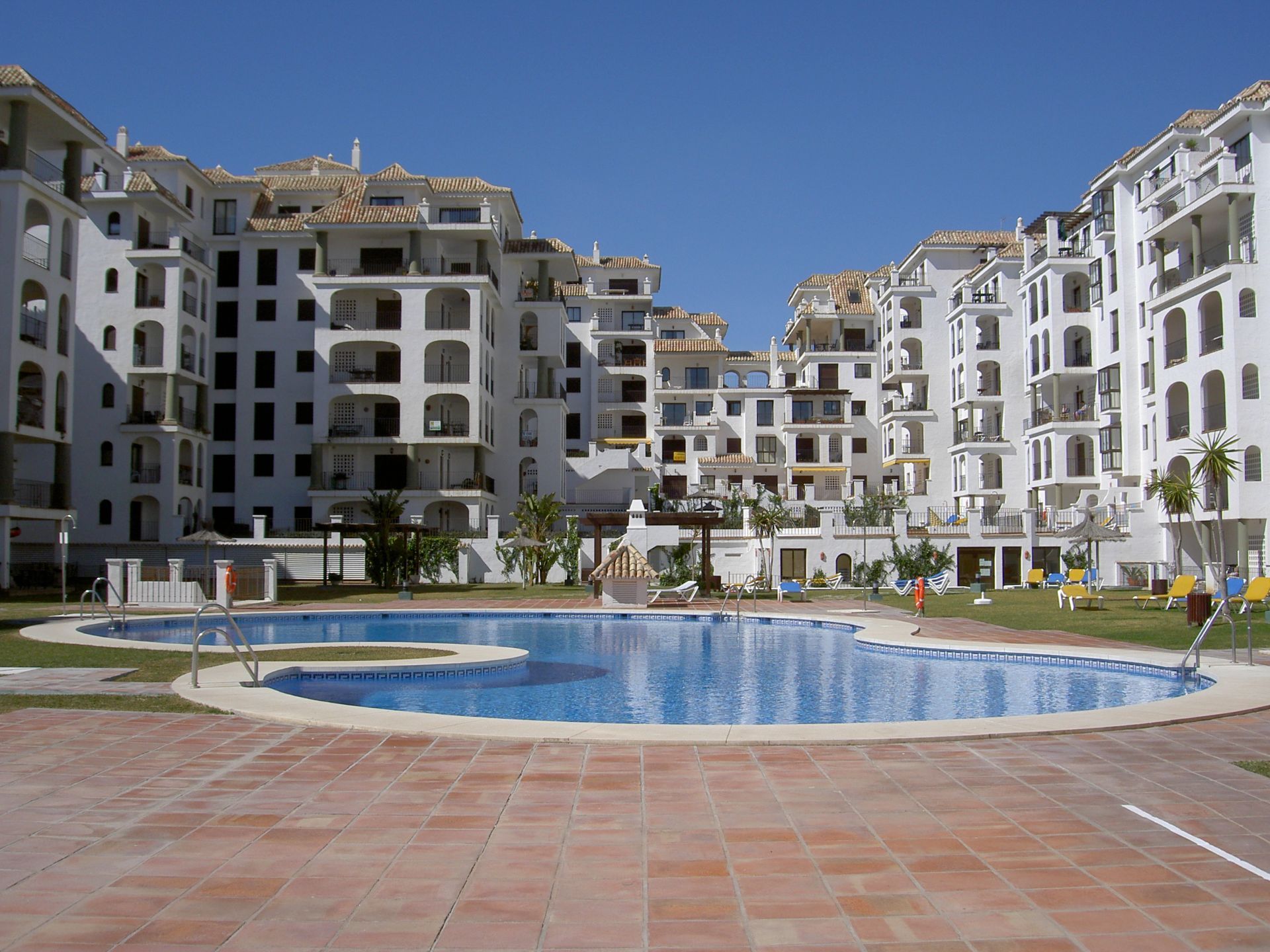 Apartment in Manilva, La Duquesa, for sale