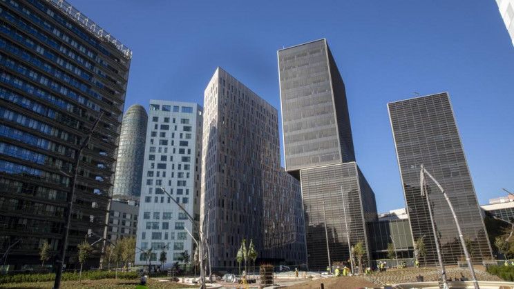 Más de la mitad de los inversores inmobiliarios con presencia en España comprarán más en 2021