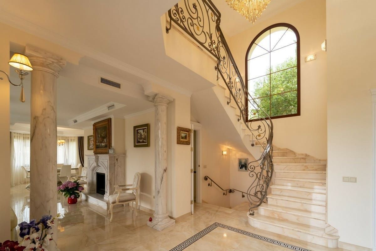 Villa de Lujo en Marbella, Hacienda las Chapas, venta