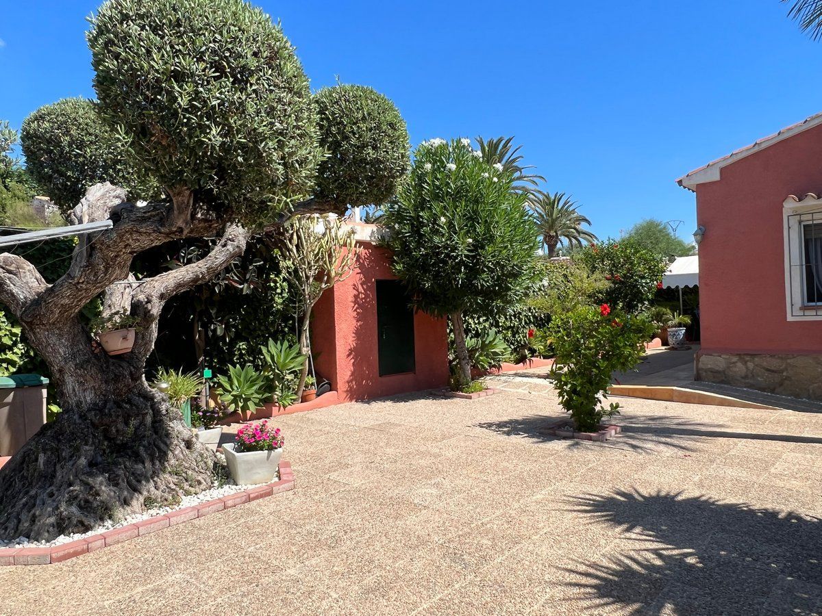 For Sale. Villa in Calpe