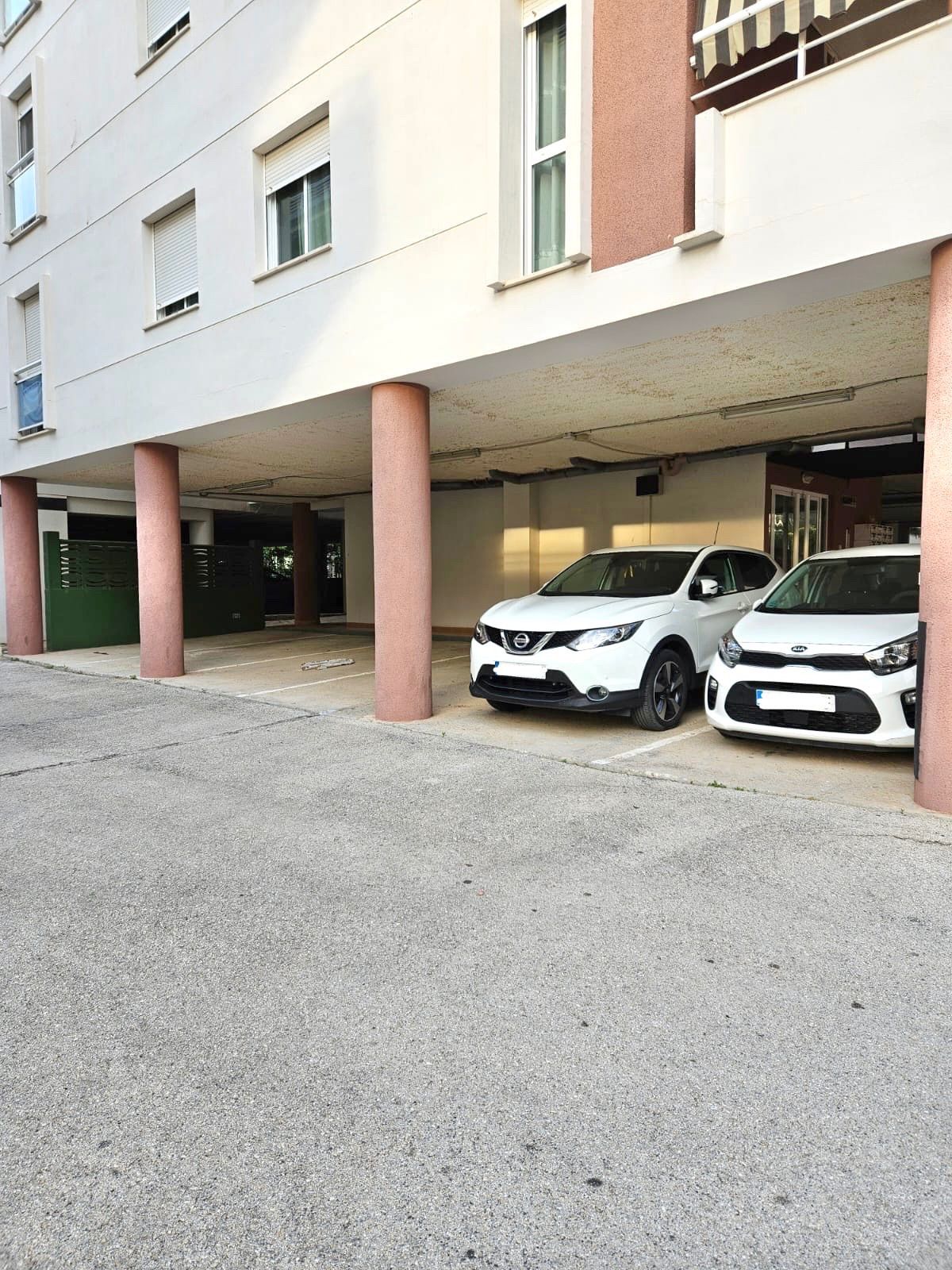 Garaje / Parking en Dénia, centro, alquiler