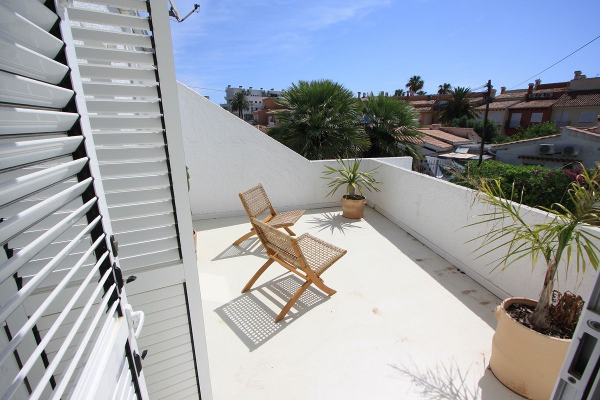 Adossat · Denia Adossat · Denia