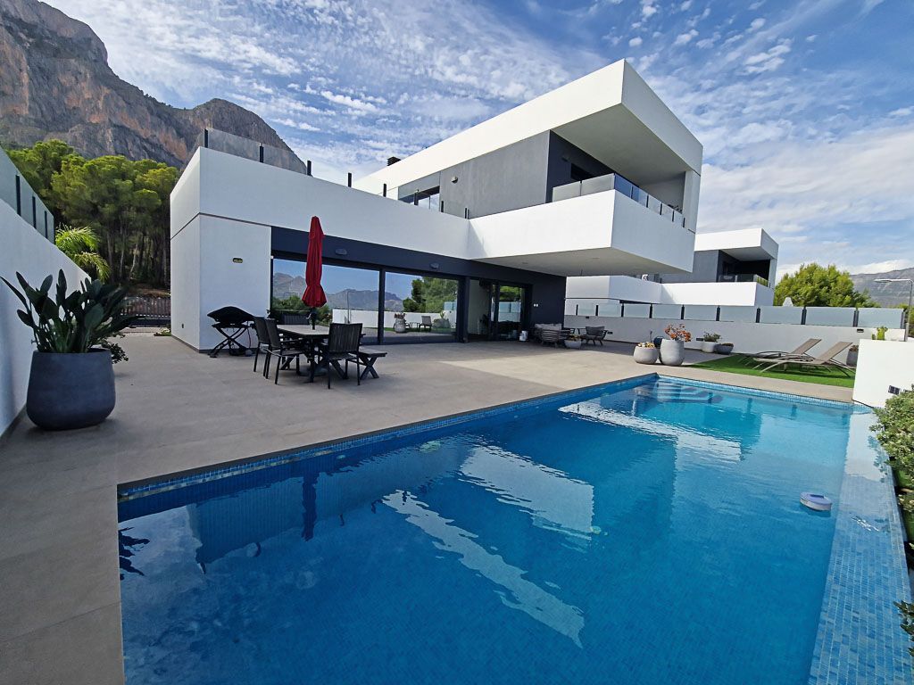 Villa in Polop de la Marina, for sale