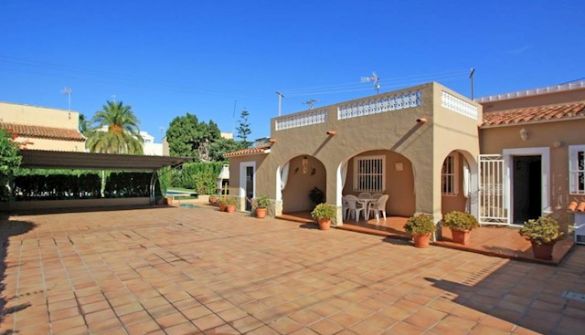 Villa For Sale in Denia-MPA00055