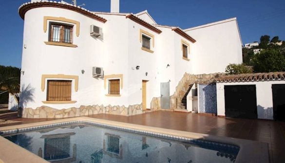 Villa For Sale in Orba-MPA00130