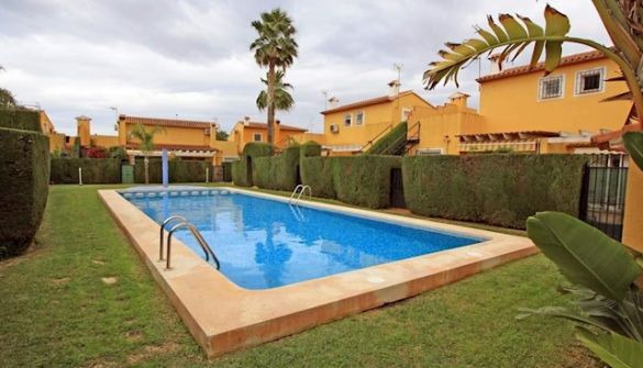 Townhouse For Sale in Denia-MPA01906