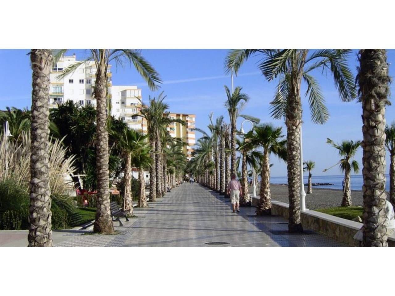 Plaza de parking en venta en Algarrobo zona Algarrobo Playa