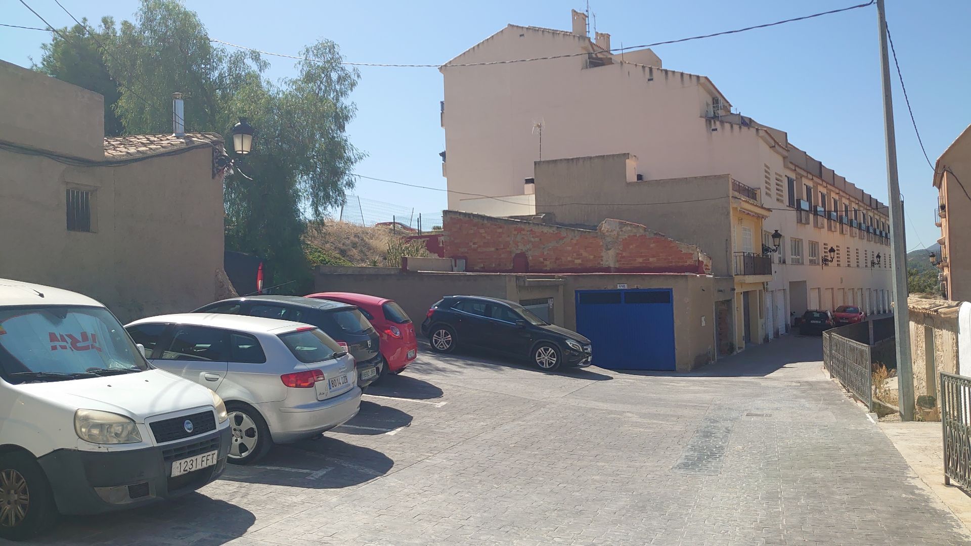 Stadthaus in Relleu, verkauf