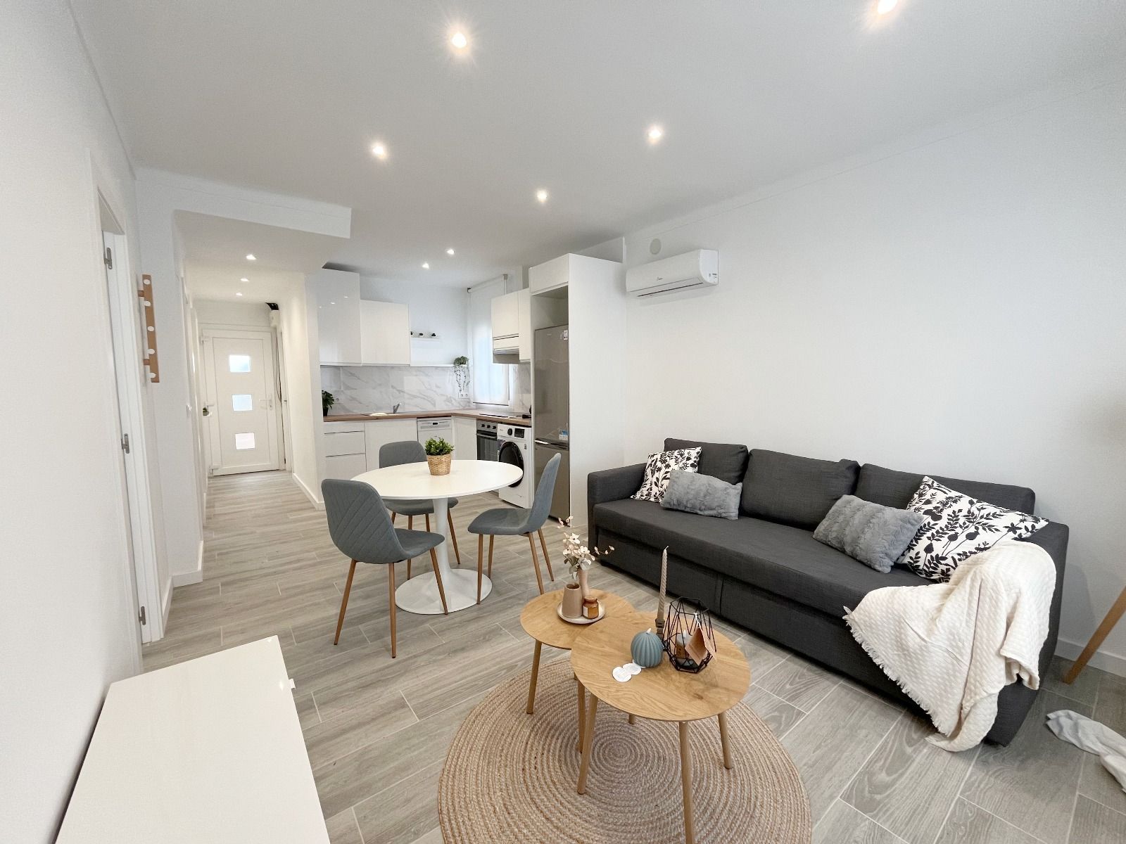 Apartment in Empuriabrava, for sale