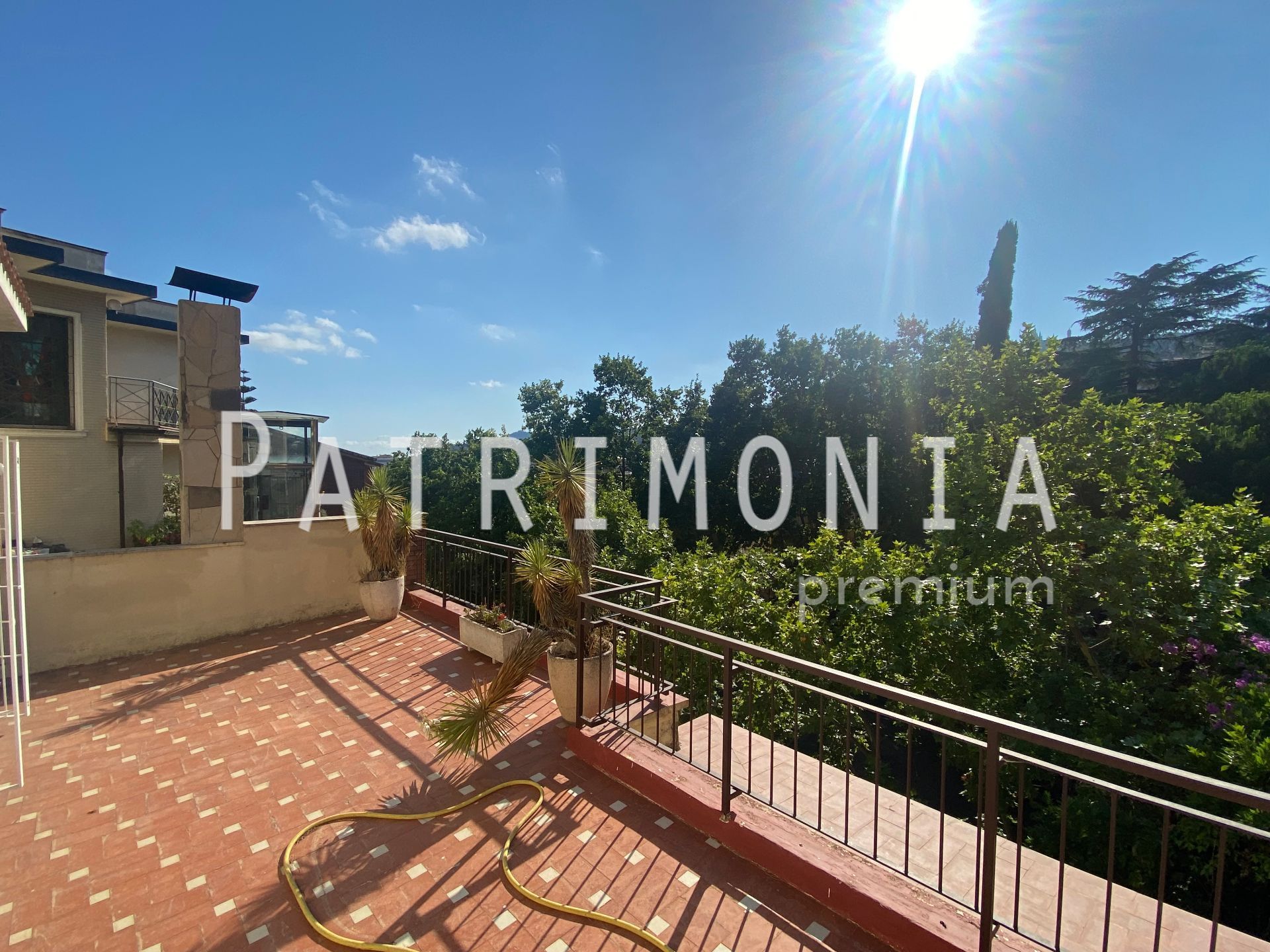 Villa in Barcelona, for rent