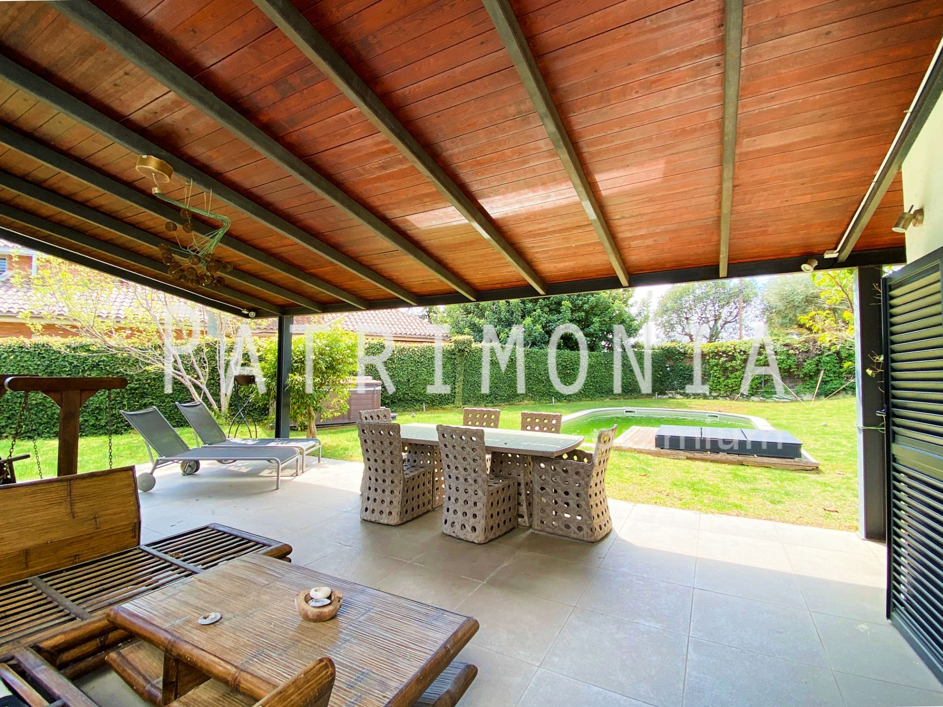 Villa in Cabrera de Mar, for sale