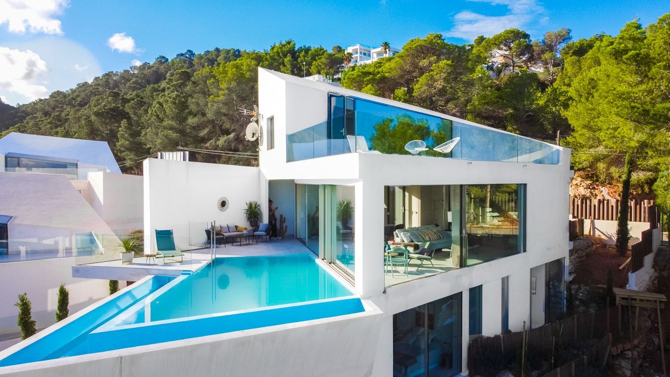 Villa in Sant Josep de sa Talaia, Cala Moli, for sale