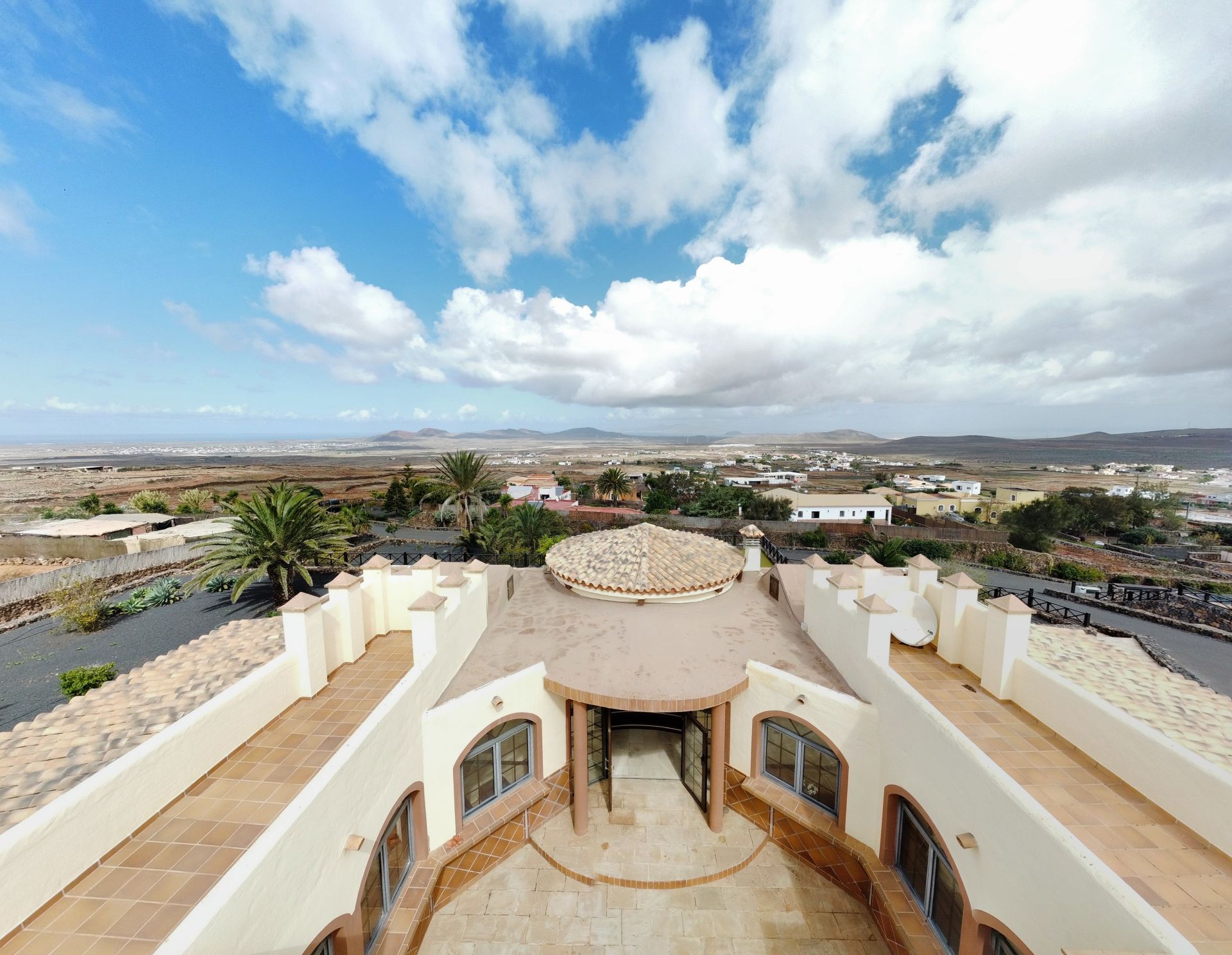 Villa de Lujo en Oliva, La, villaverde, venta