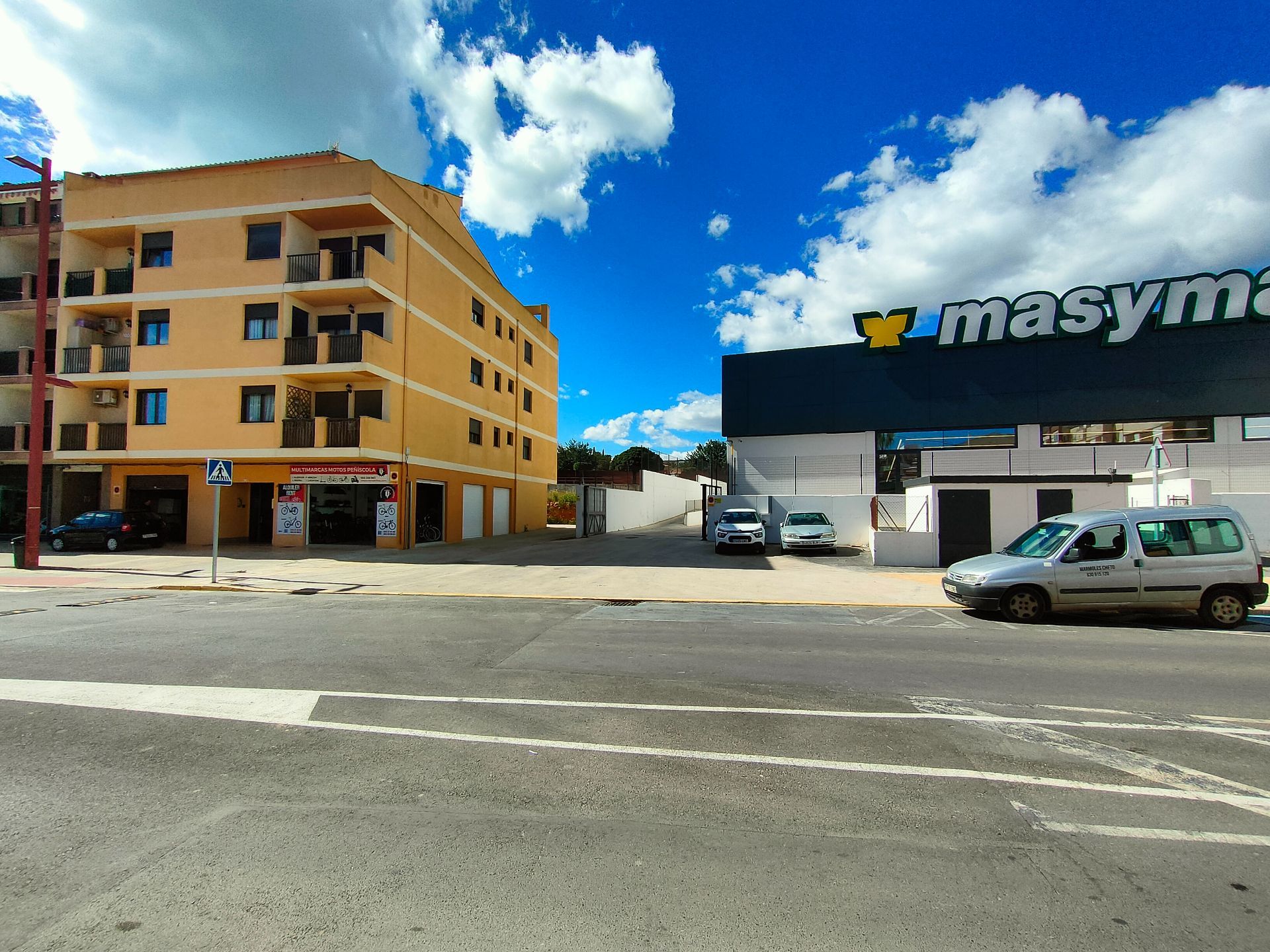Loja em Peníscola/Peñíscola, arrendamento