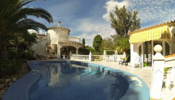 Villa in Dénia, La Pedrera, verkauf