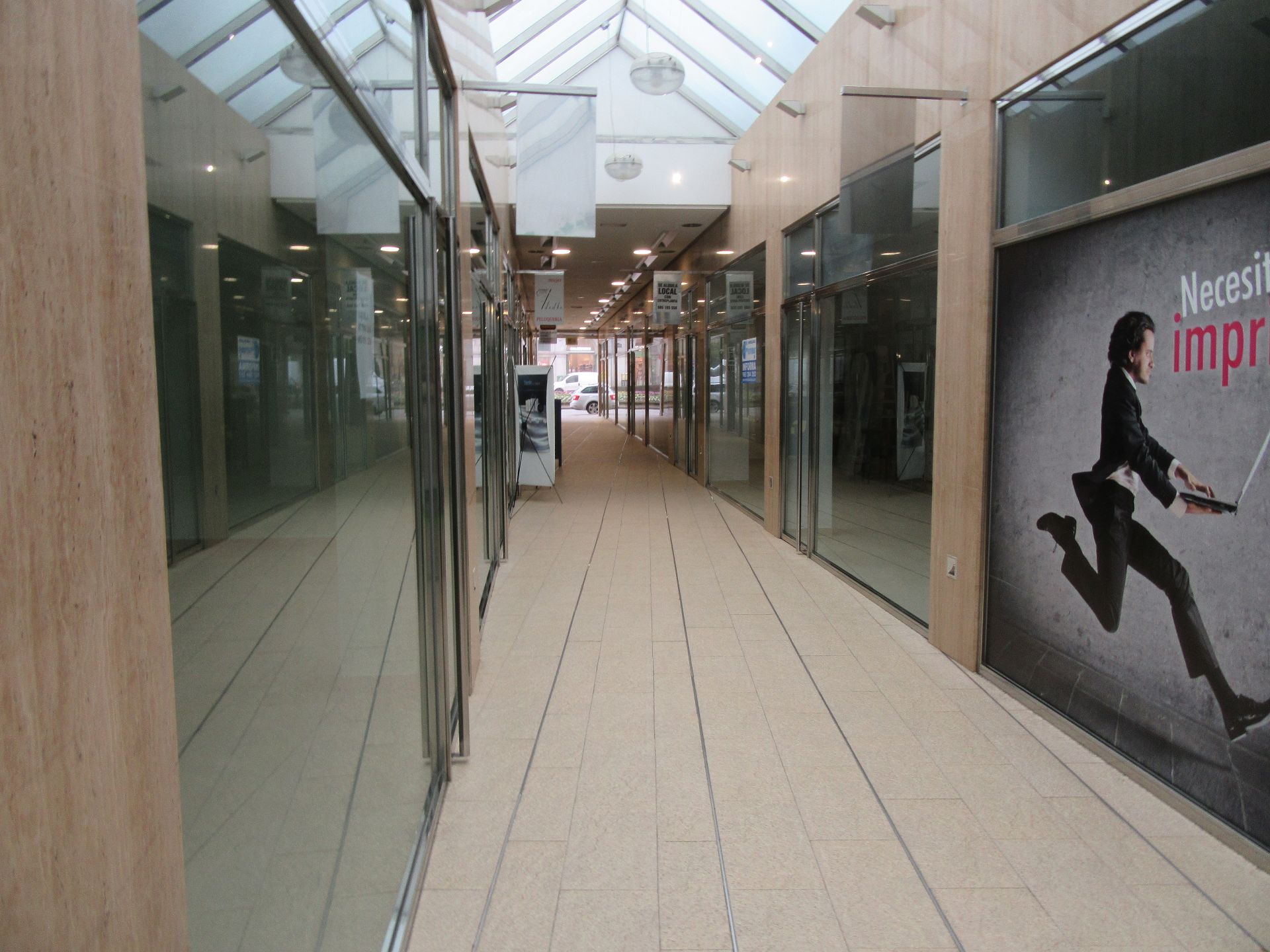 Local comercial en Lugo, Centro, alquiler