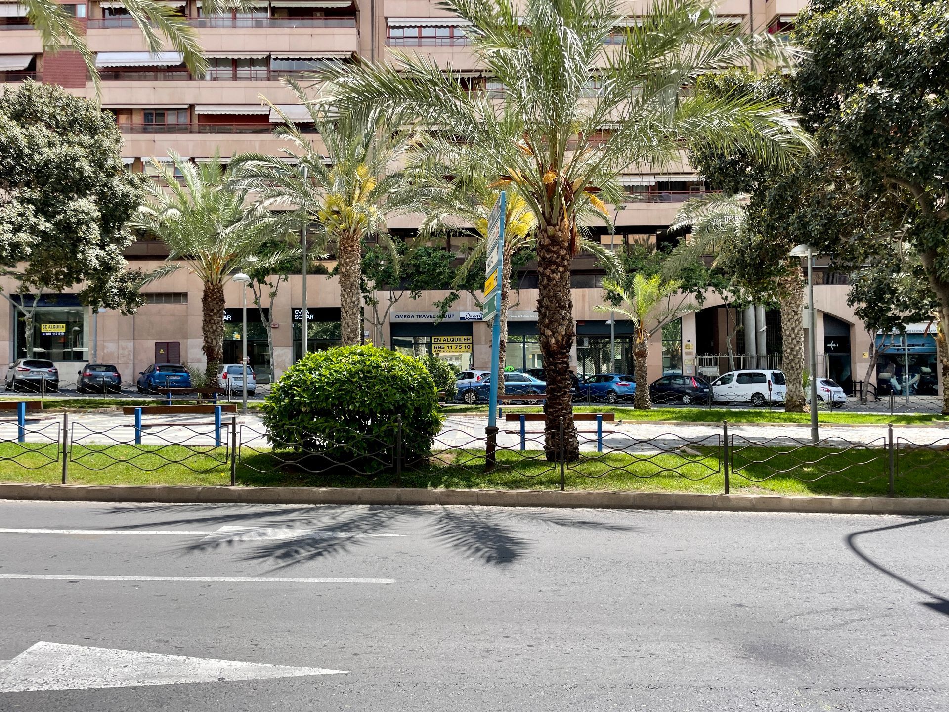 Local comercial en Alicante, venta