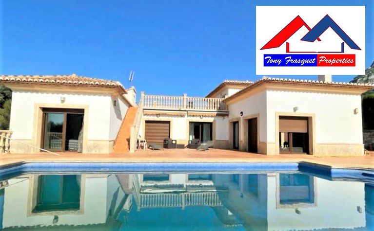 Casa / Chalet en Dénia, El Montgó, venta
