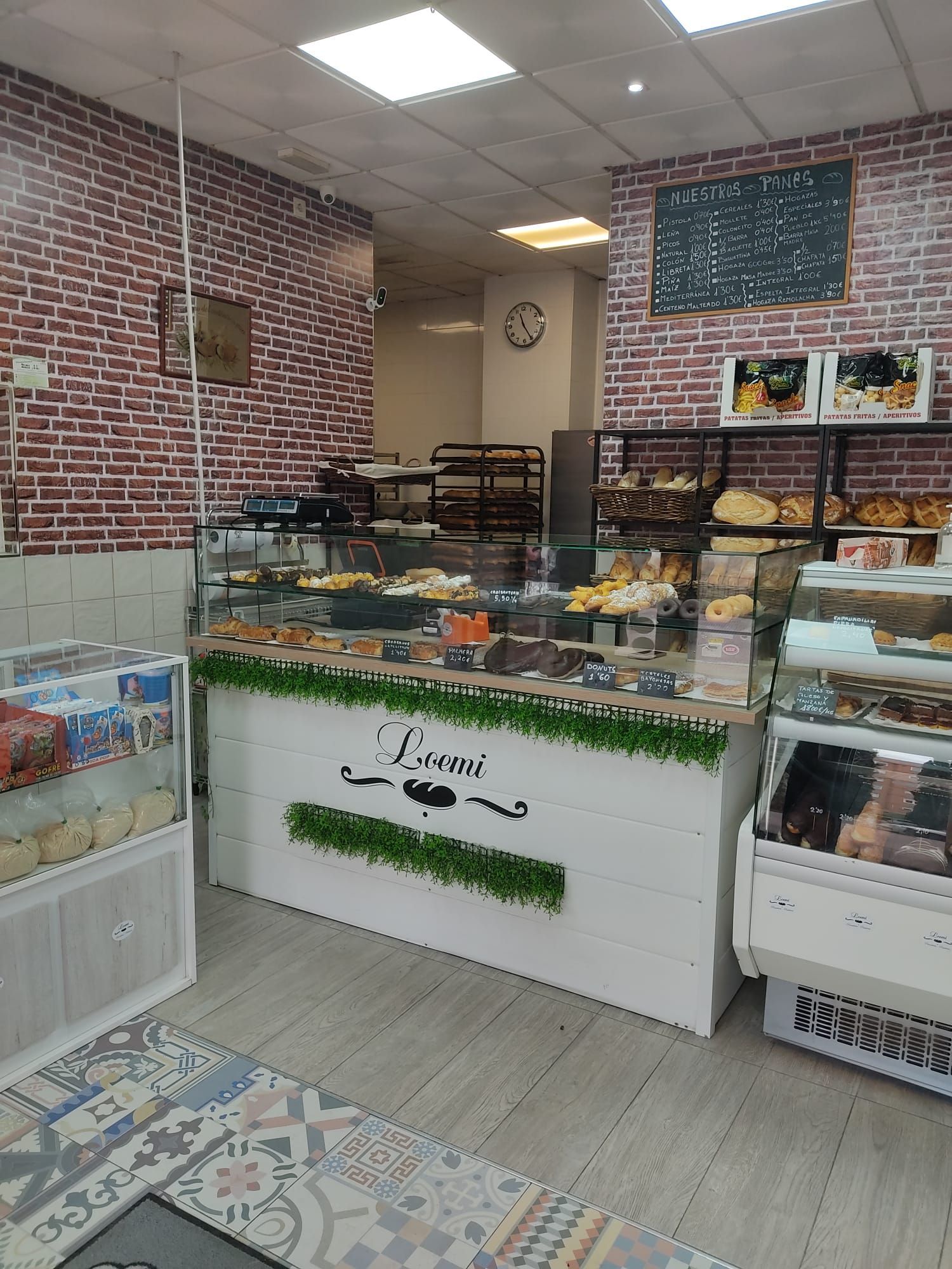 Winkelruimte in Móstoles, centro, for transfer