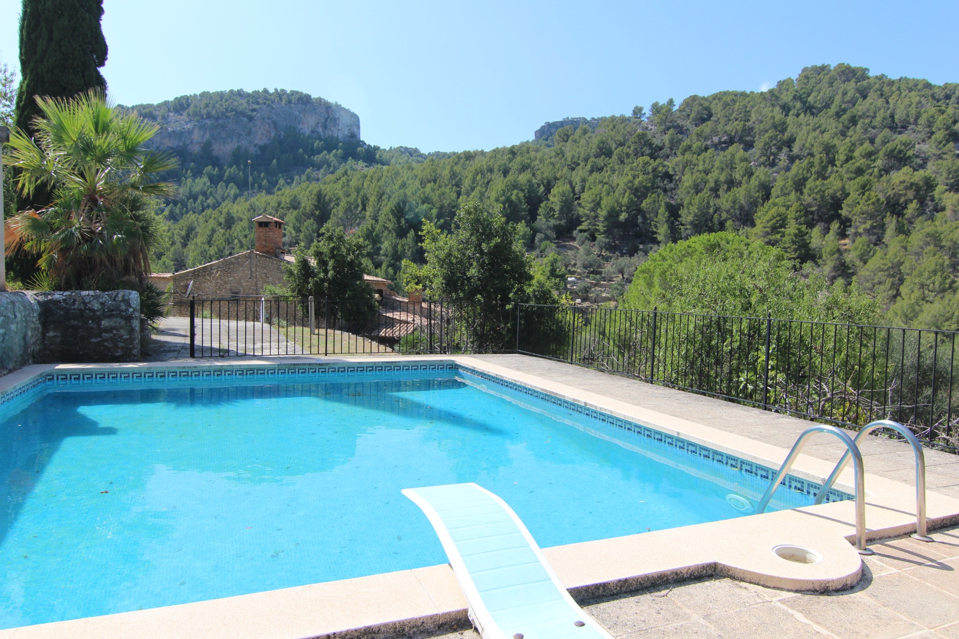 Lantligt hus i Alaró, Mallorca, till salu 