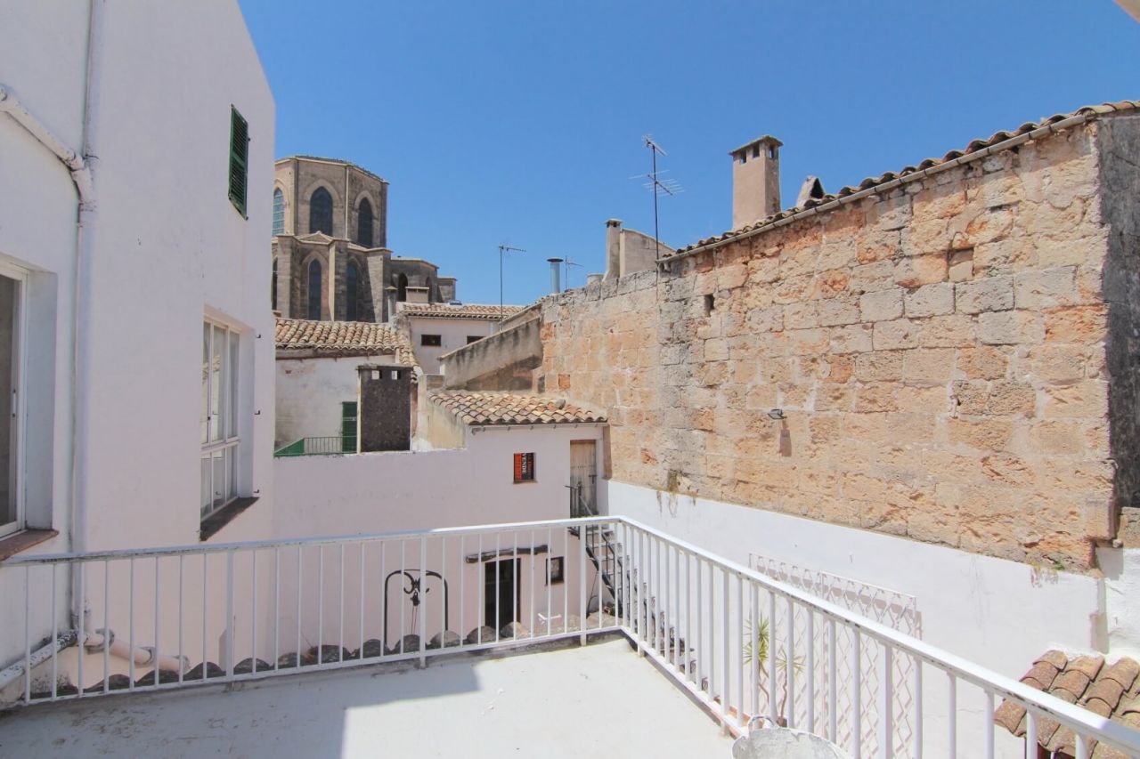 Rivitalot sijainti Sineu, myynti