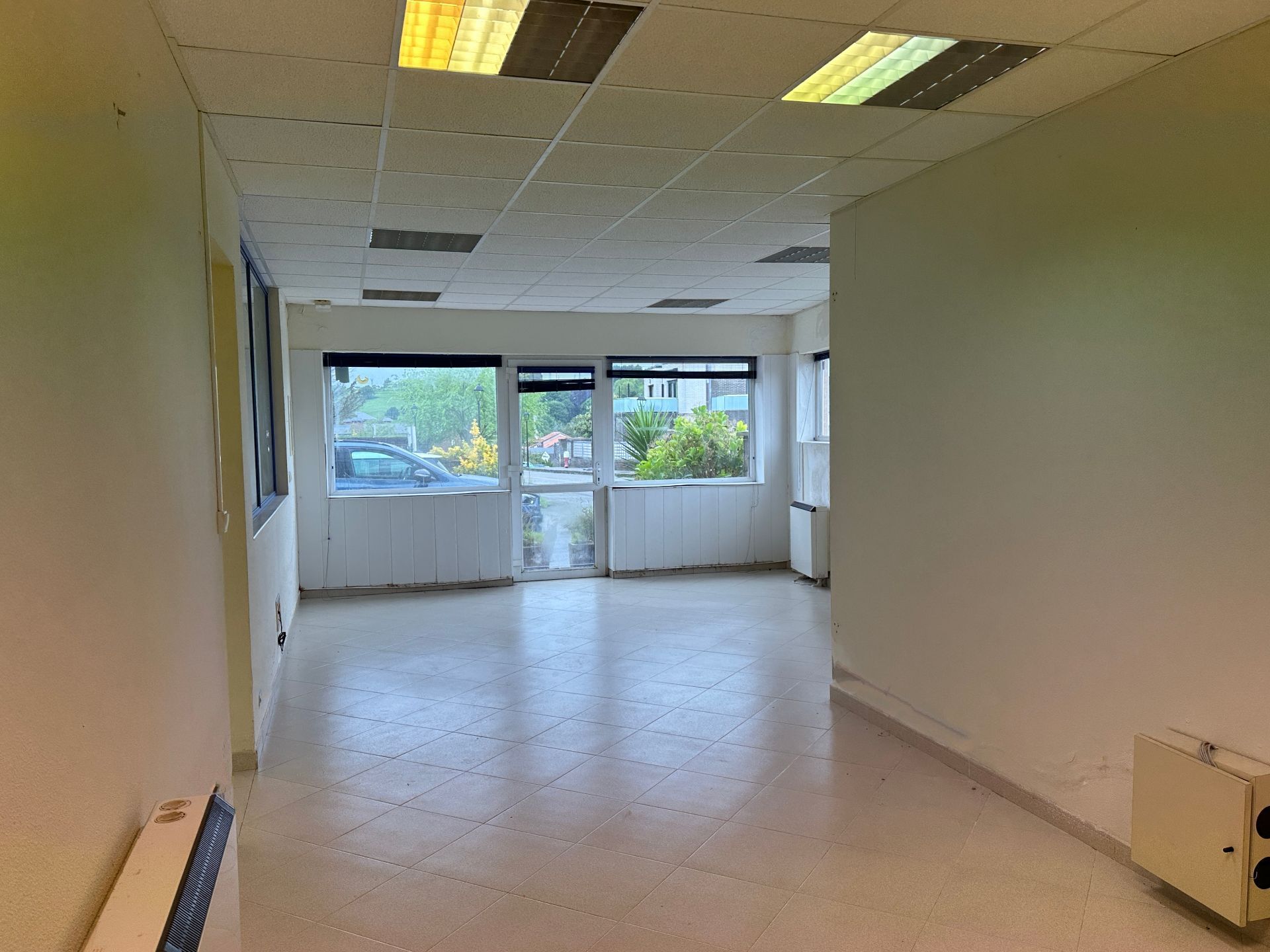 Local comercial en Miengo, Centro, venta