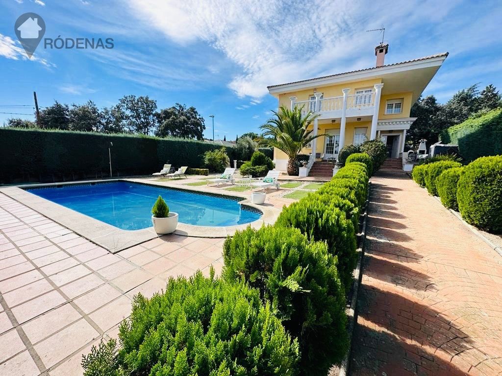 Casa / Chalet en Las Matas, Los Peñascales, venta