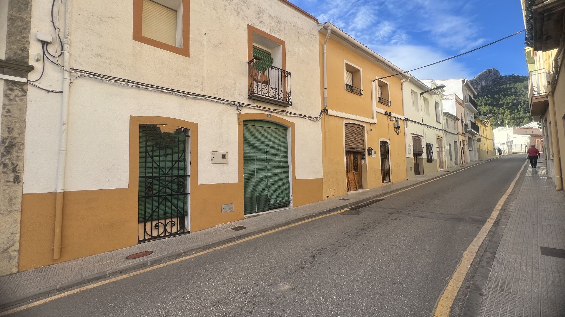 Dorpshuizen in Sagra, te koop