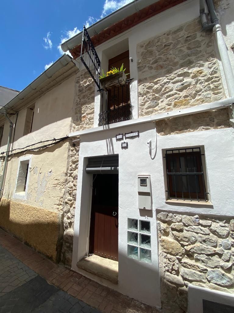 Dorpshuizen in Castell de Castells, te koop