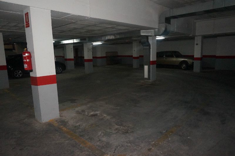 Garasje / Parking i Almoradí, Teatro Cortes, salg