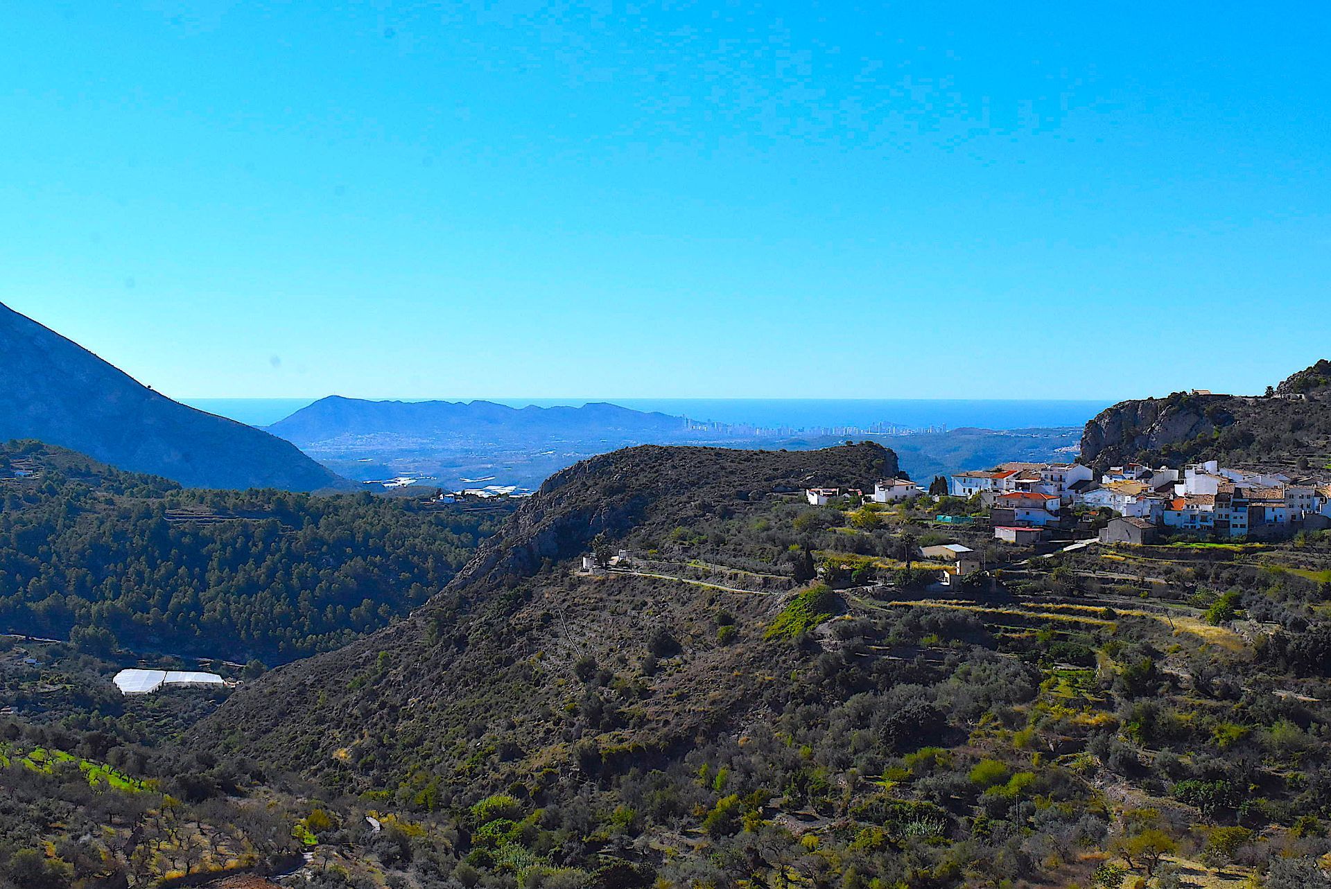 Villa i Tàrbena, salg