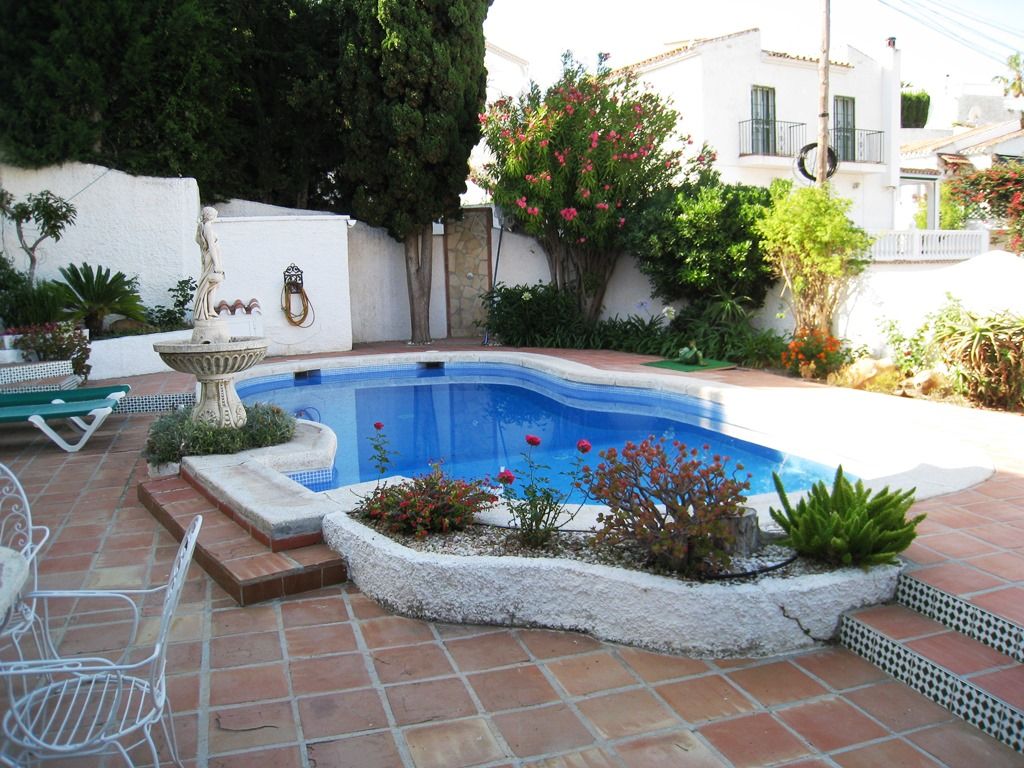 Villa in Nerja, Naricha, for sale
