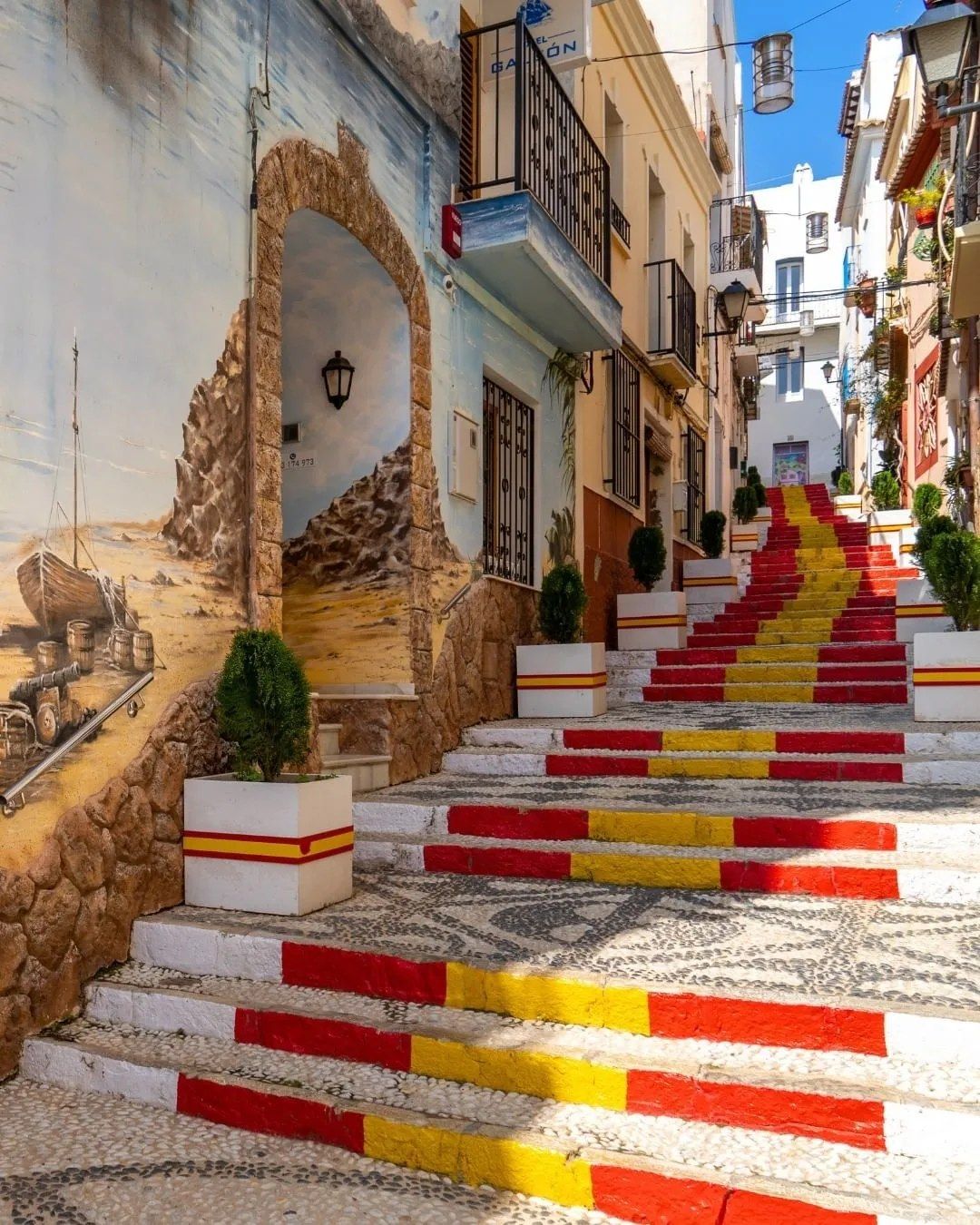 escalera-espana.jpg