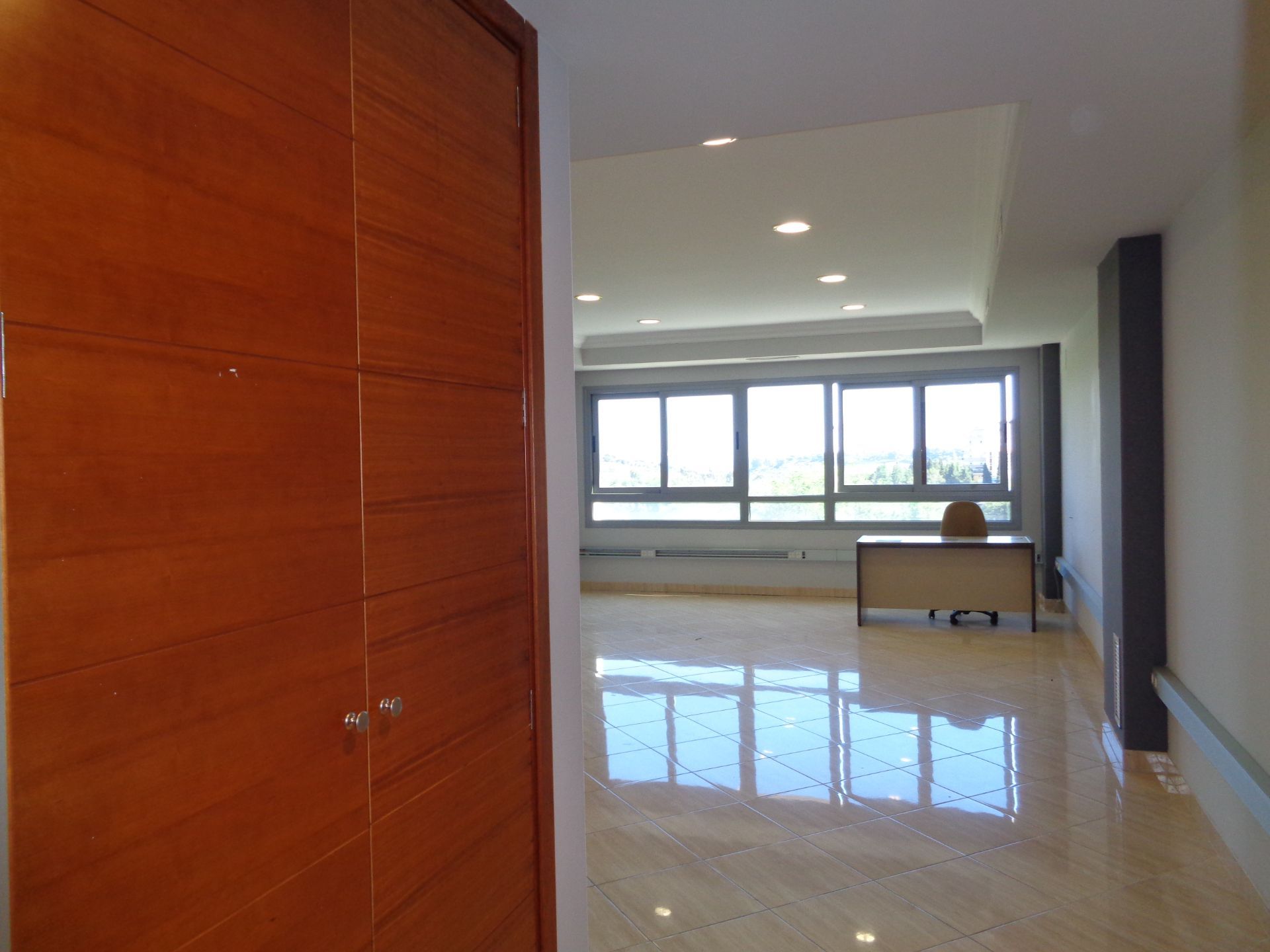 Oficina en Cáceres, CENTRO, alquiler