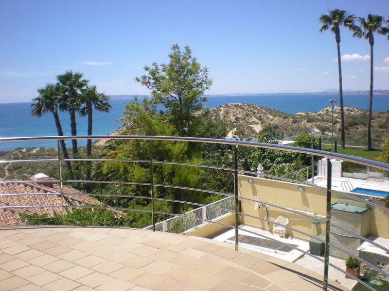 Villa de Lujo en San Juan de Alicante, venta