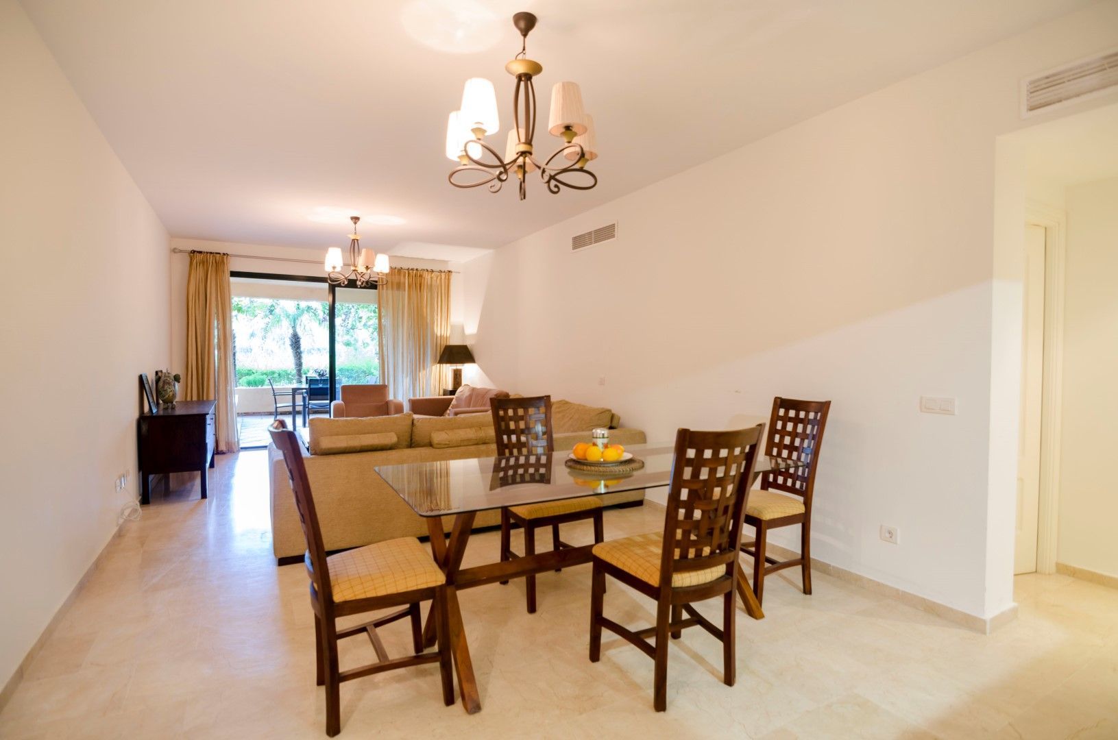 Apartment in Estepona, Campanario, for sale