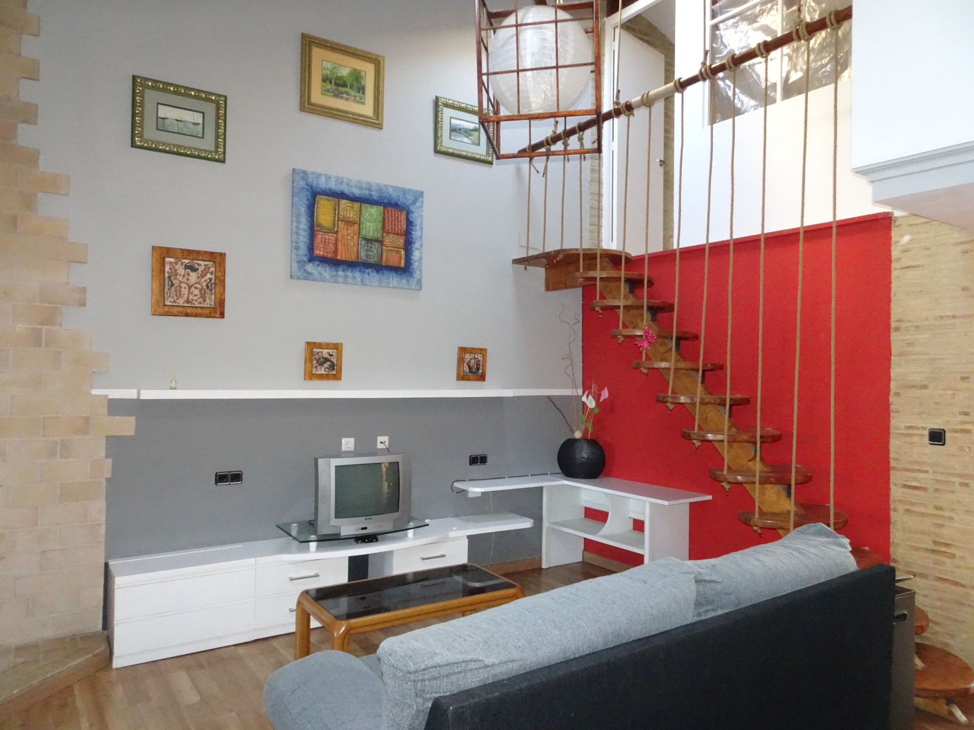 Duplex in Alfara del Patriarca, for rent