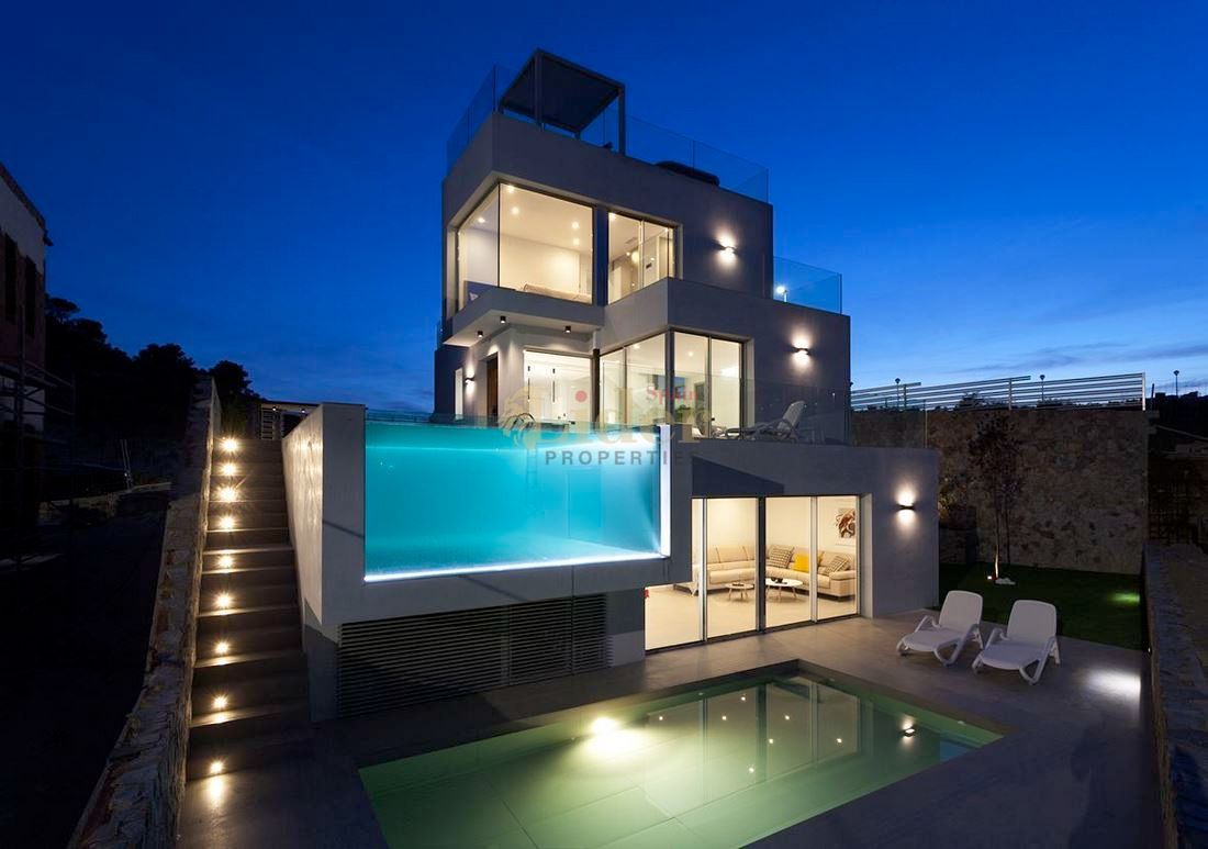 Villa in Finestrat, for sale