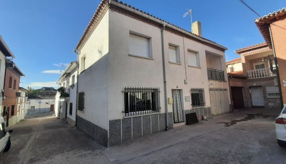 Maison mitoyenne à Méntrida, MENTRIDA, vente