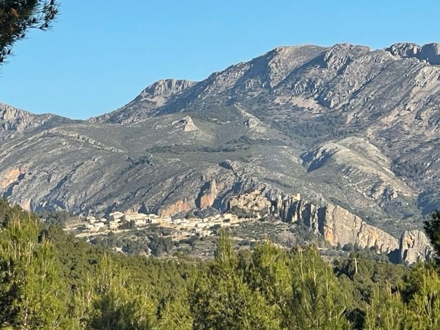 Parcel·la a Guadalest, en venda