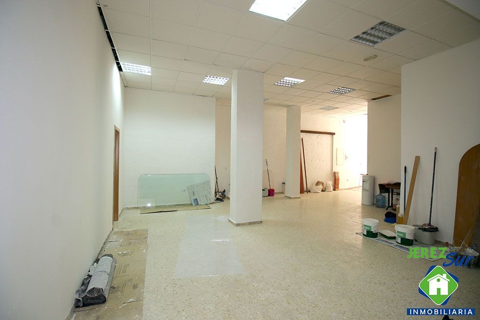 Local comercial en Jerez de la Frontera, alquiler