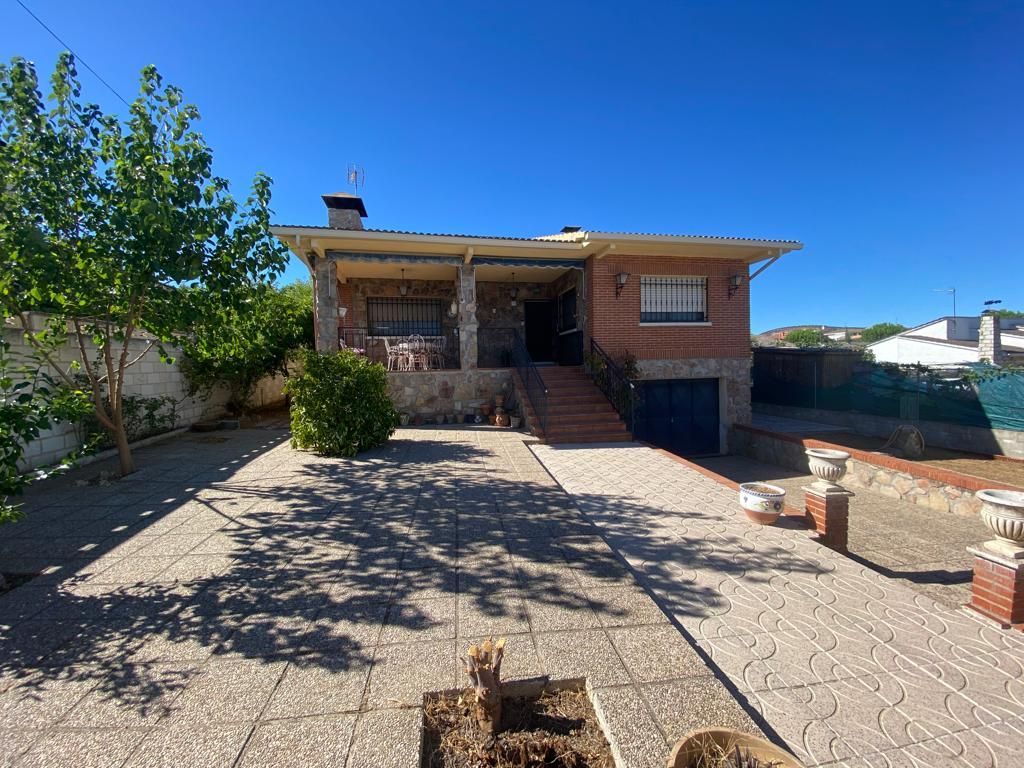 Casa / Chalet en Villa del Prado, moraleja, venta