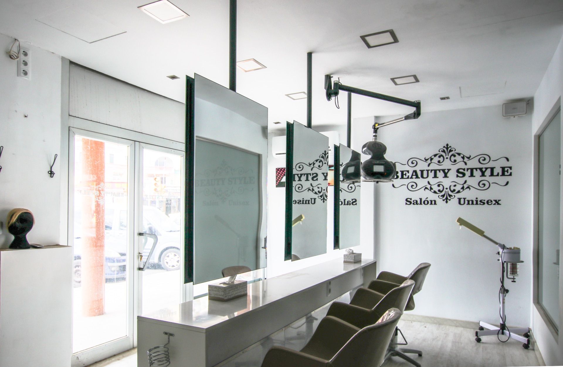 Local comercial en Palma, Porto Pi/Paseo Maritimo, alquiler