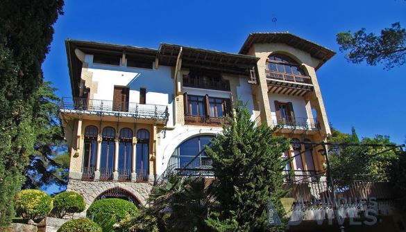 Villa de Lujo en Sant Andreu de Llavaneres, Centro, venta